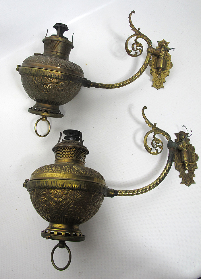 Pair of C 1899 Bradley & Hubbard Signed Antique Brass Wall Sconce Oil Lamps yqz eBay